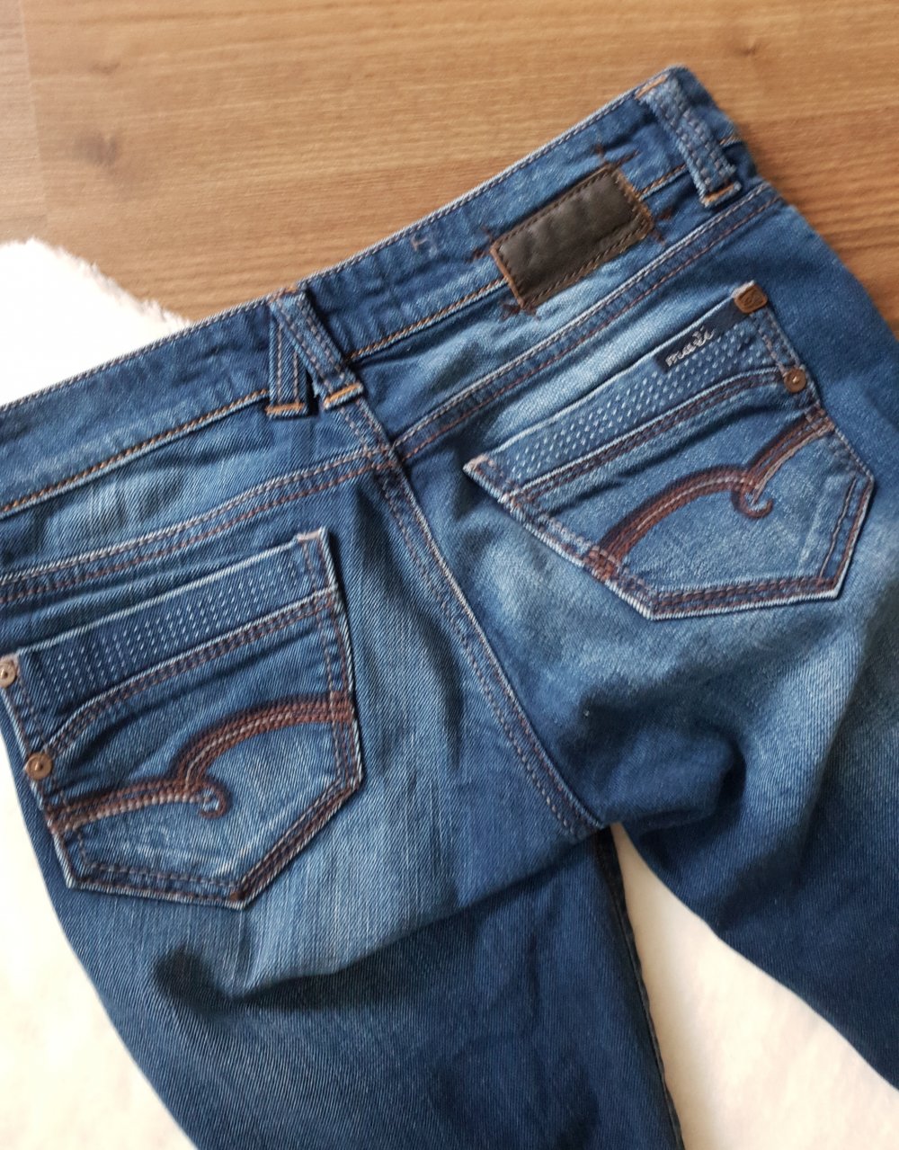 Jeans Mavi Gr. 25/32 Modell Lindy