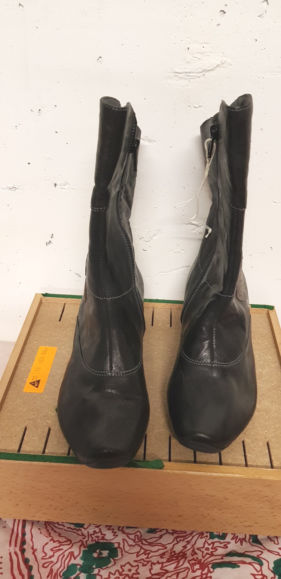 Stiefel, Neu, think!, Gr. 36
