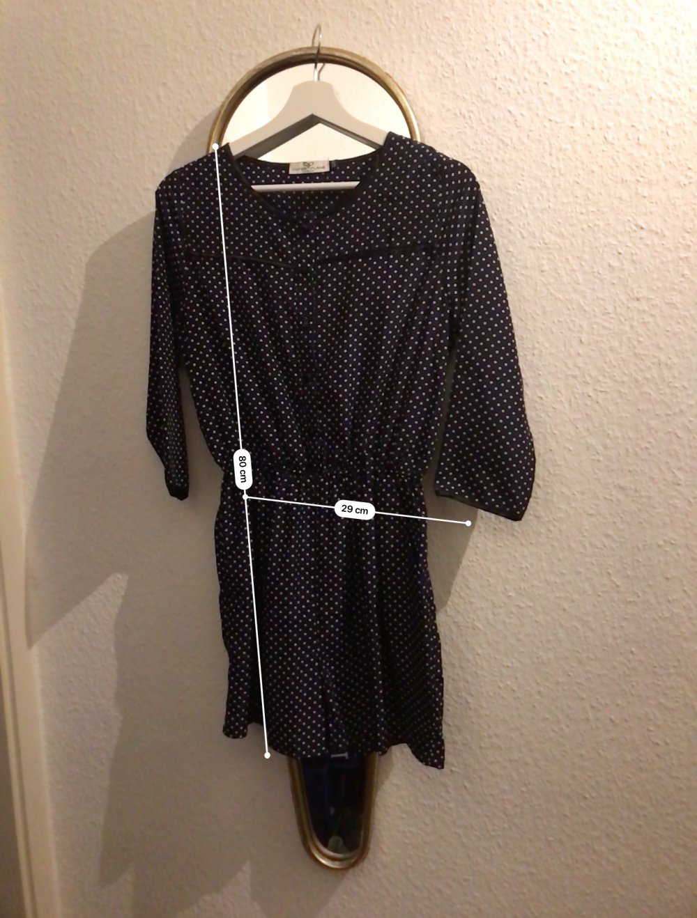 Gepunkteter Jumpsuit
