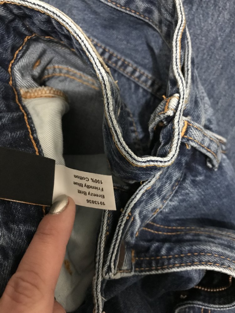 Nudie Jeans Modell Breezy Britt