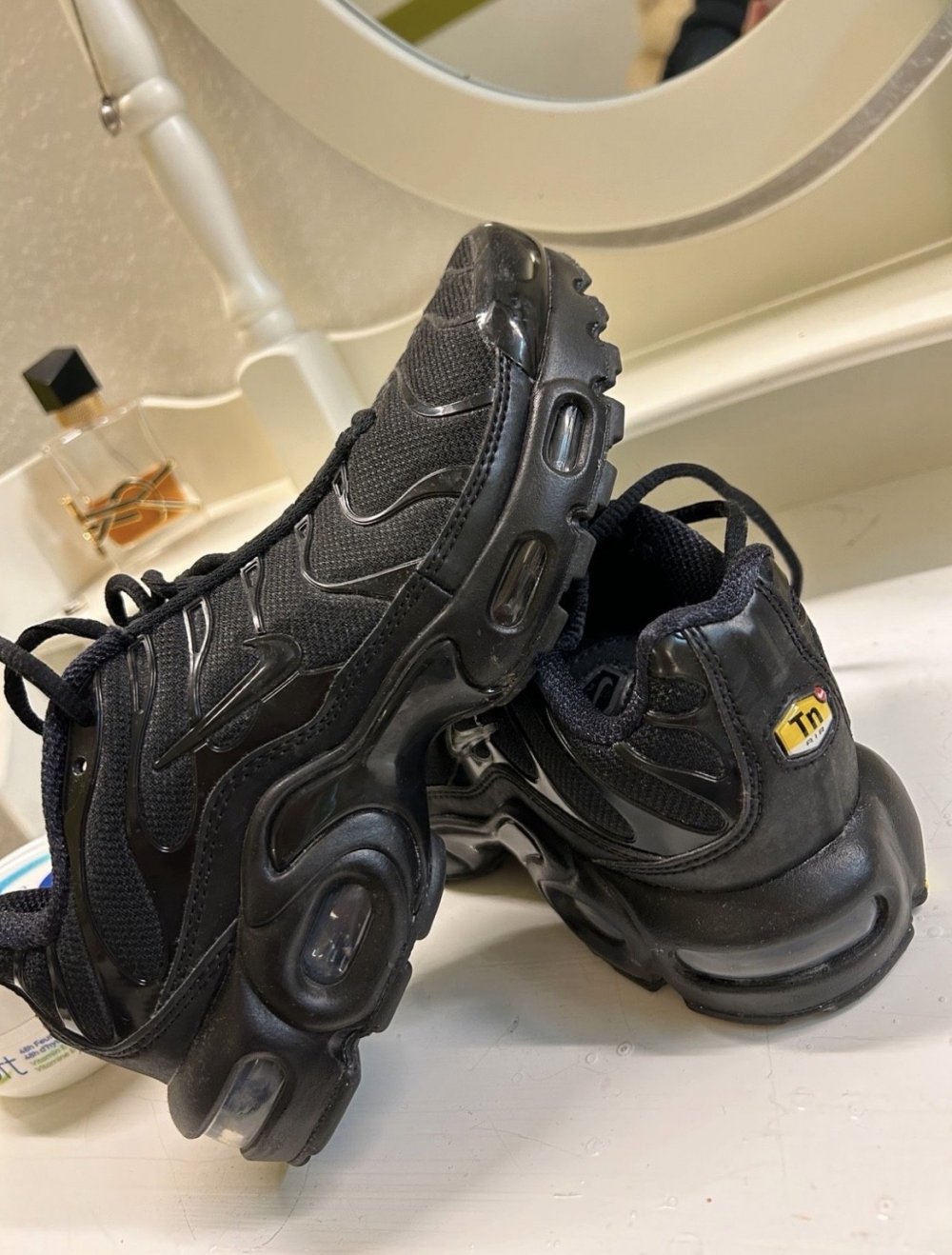 Nike TN s