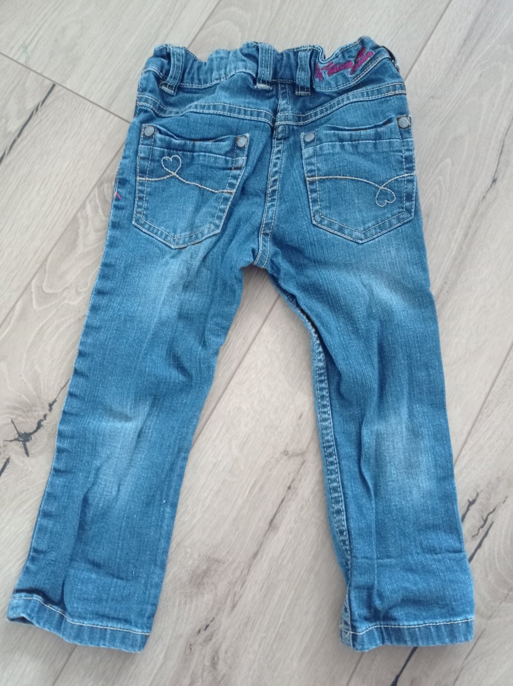 Jeans mit schönen Details 
