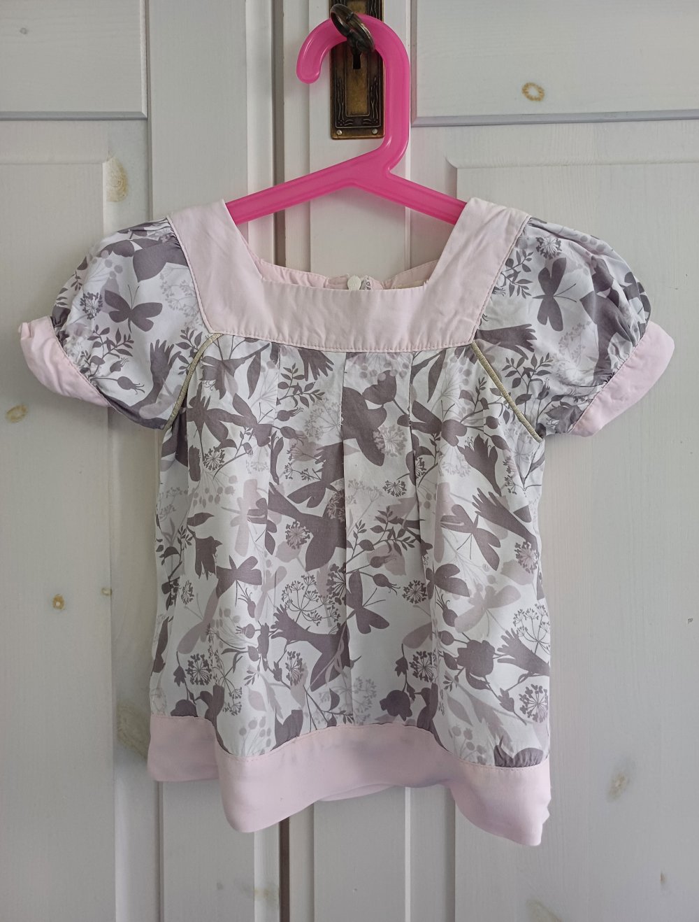 niedliche Bluse