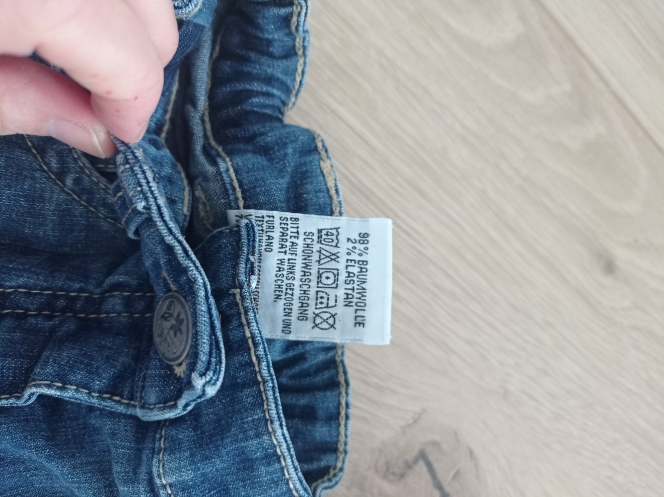 Jeans mit schönen Details 