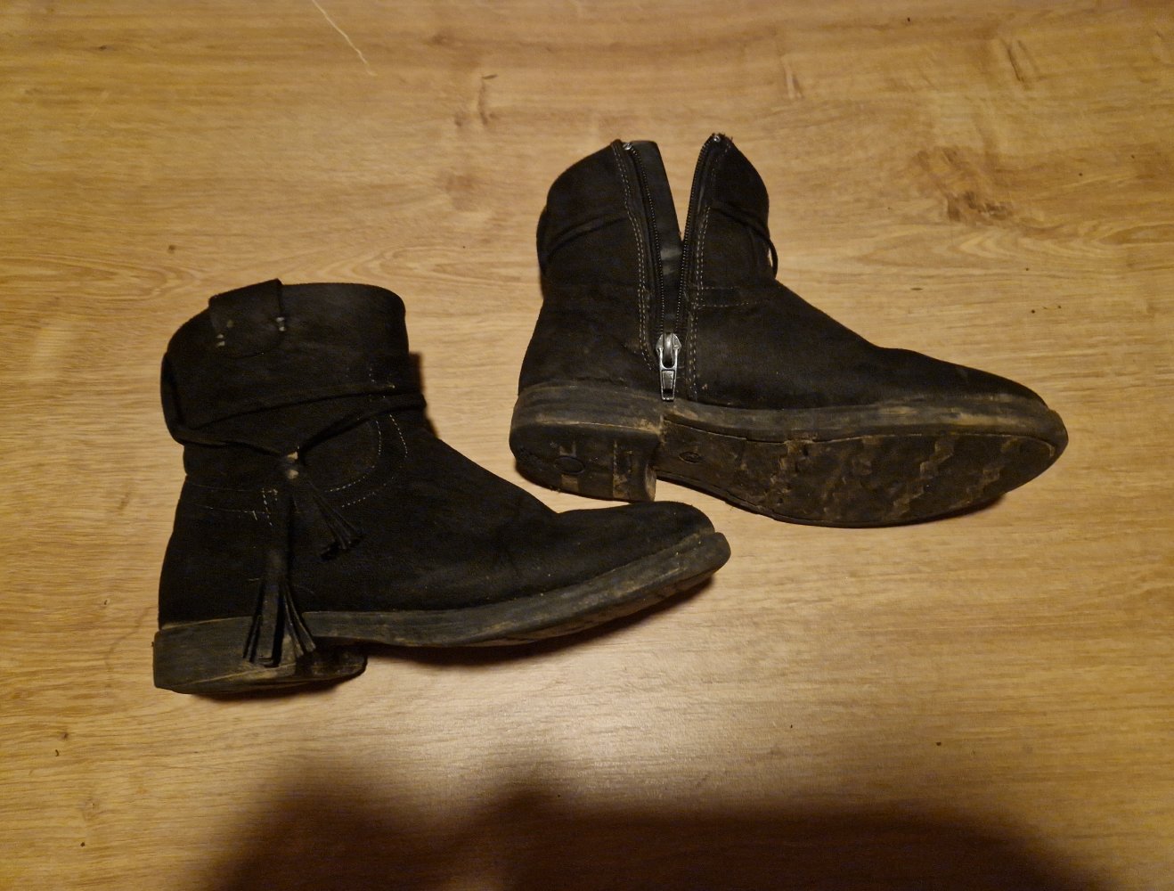 Stiefeletten 31 schwarz Kunstleder Wildleder
