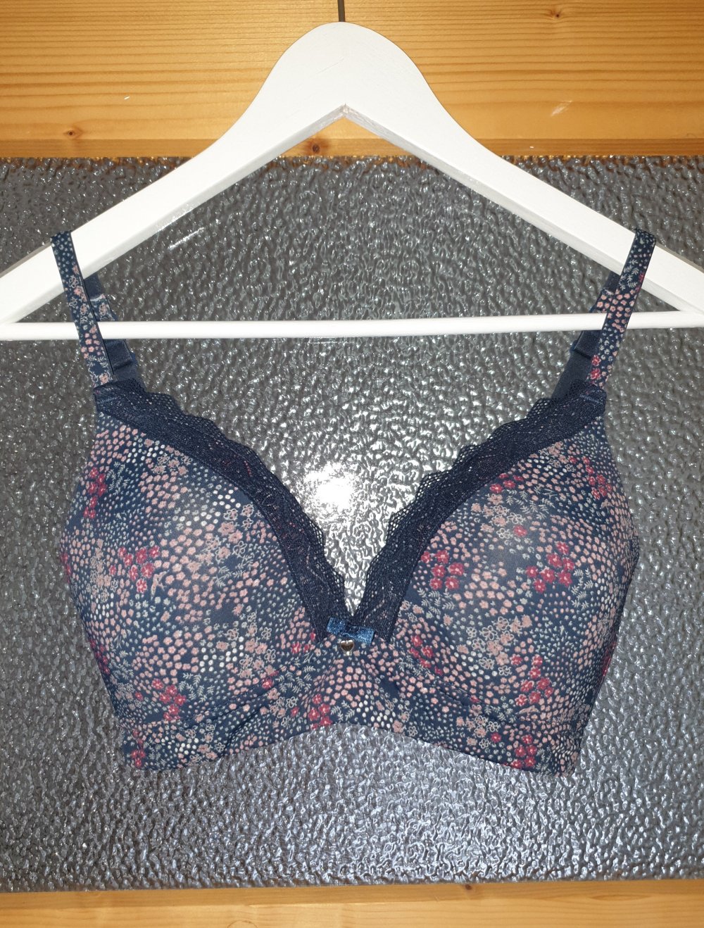 BH 75 c blau Blumen