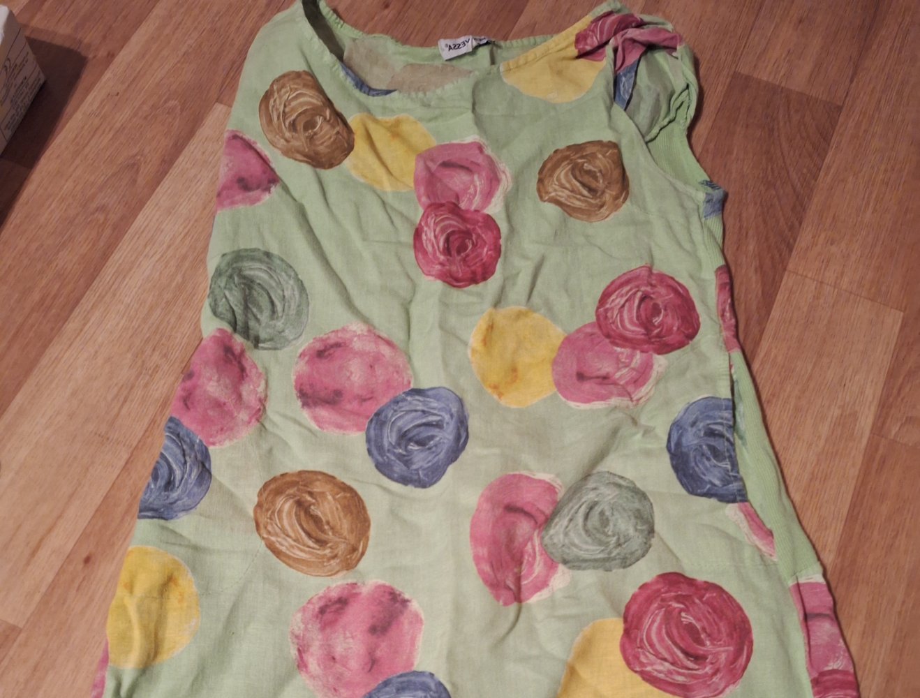 Kleid gemustert