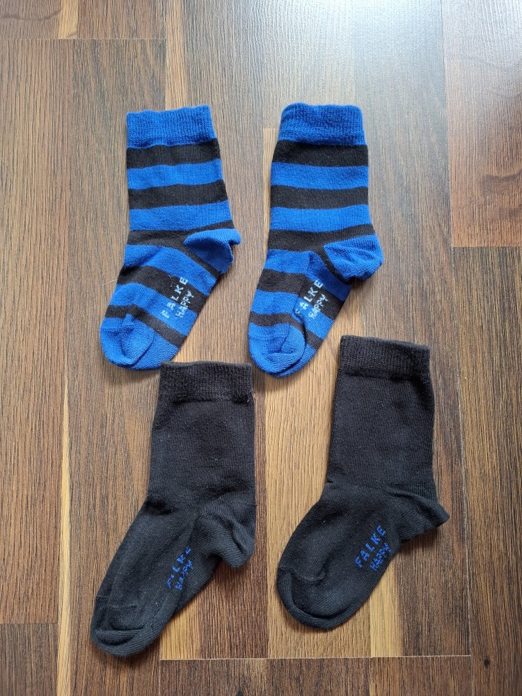 Socken  / Strümpfe  Größe 23 - 26