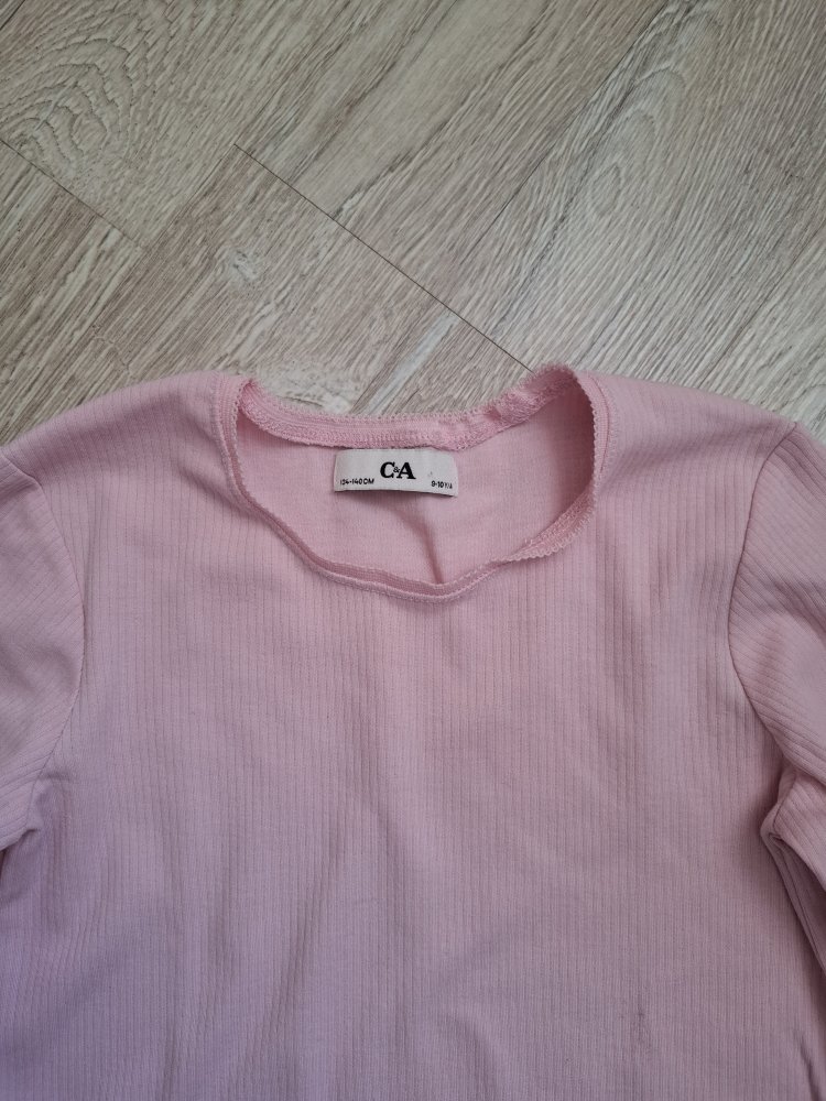 *Neuwertiger* Schlafanzug in Rosa  Größe 134 / 140