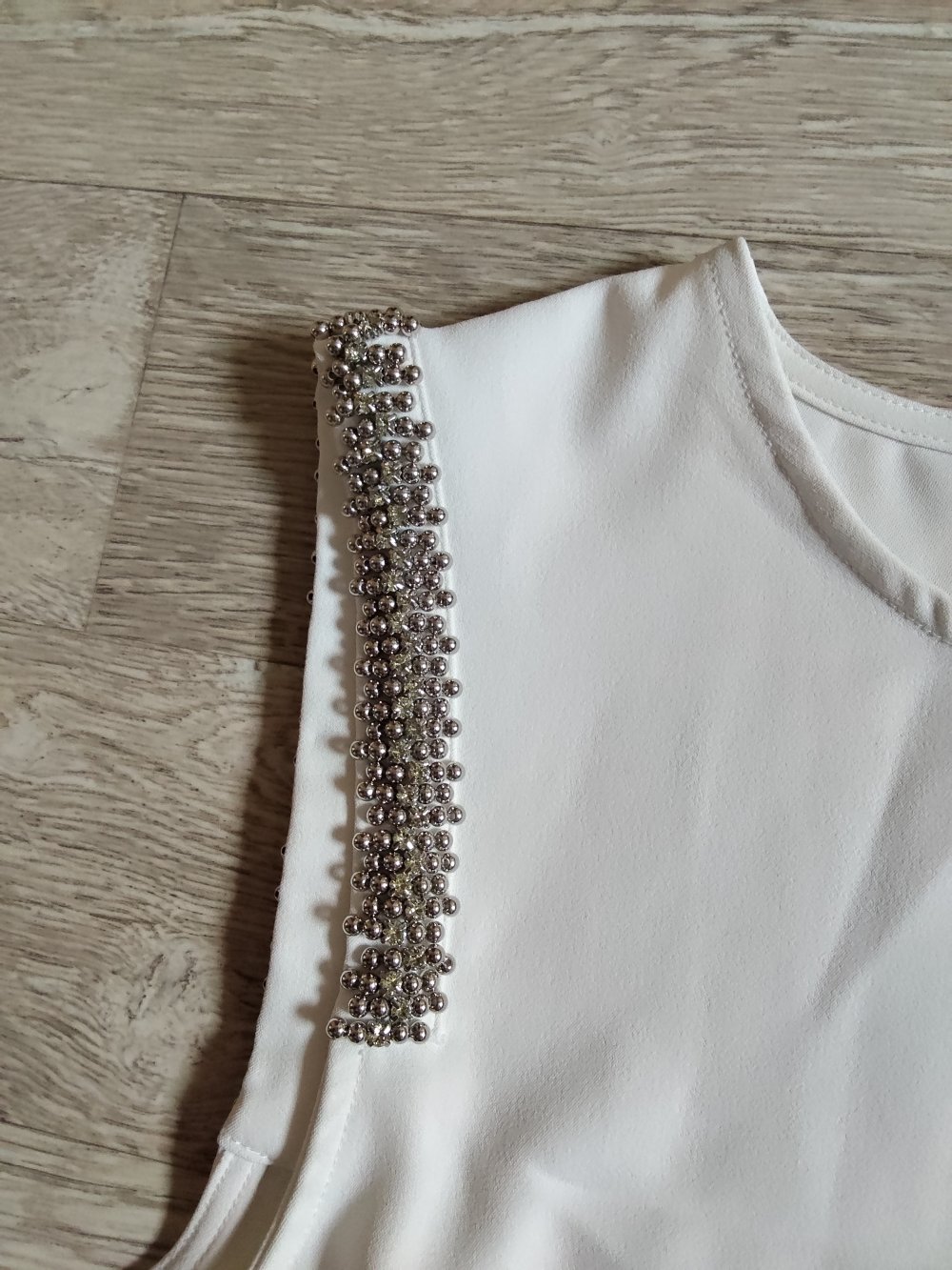 Schickes Top / Ärmellose Bluse mit Strass 