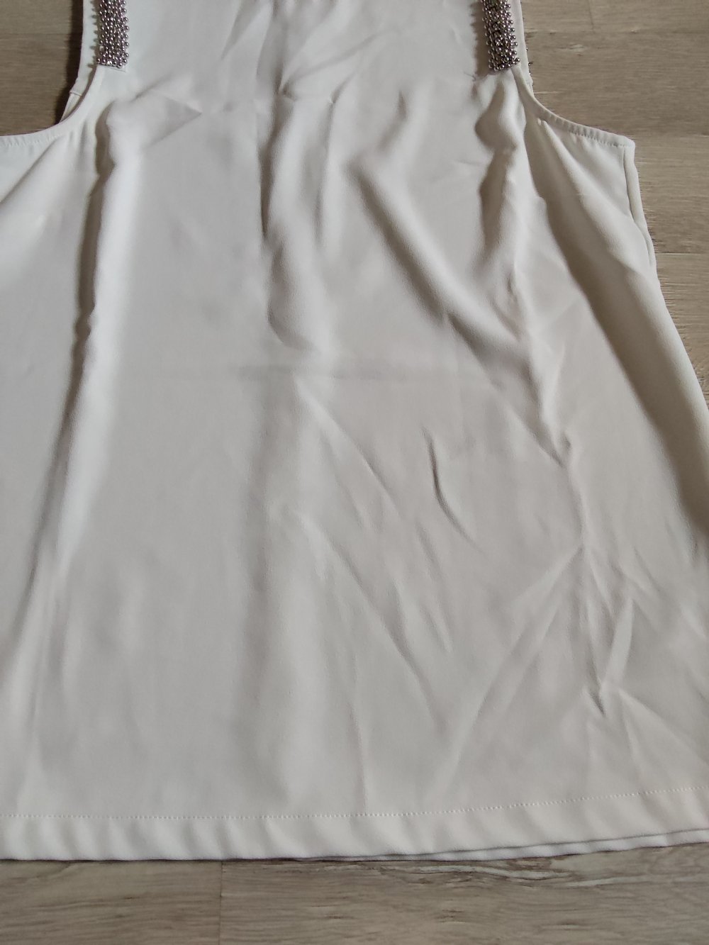 Schickes Top / Ärmellose Bluse mit Strass 