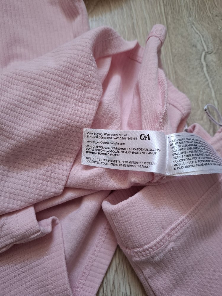 *Neuwertiger* Schlafanzug in Rosa  Größe 134 / 140