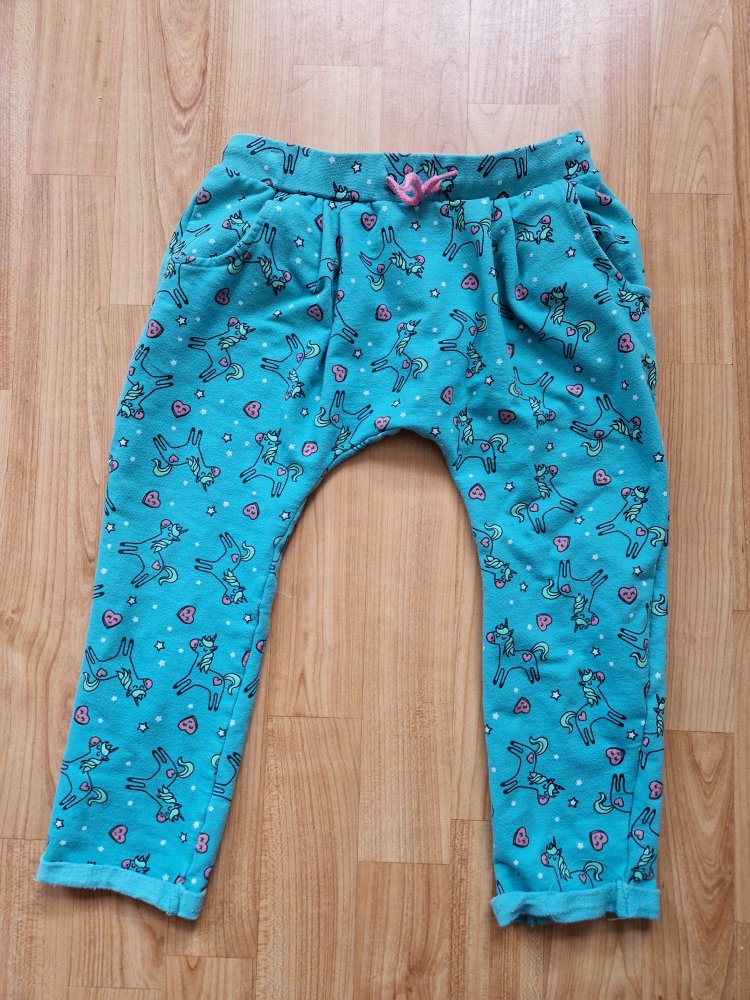 Bequeme Hose / Jogginghose mit Einhorn