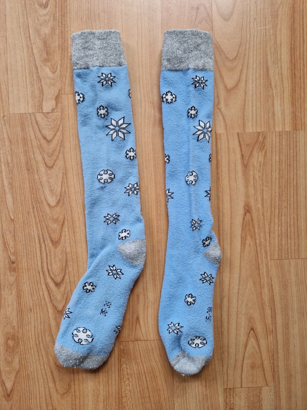 Kniestrümpfe Lange Socken mit Schneeflocken  Größe 35-38