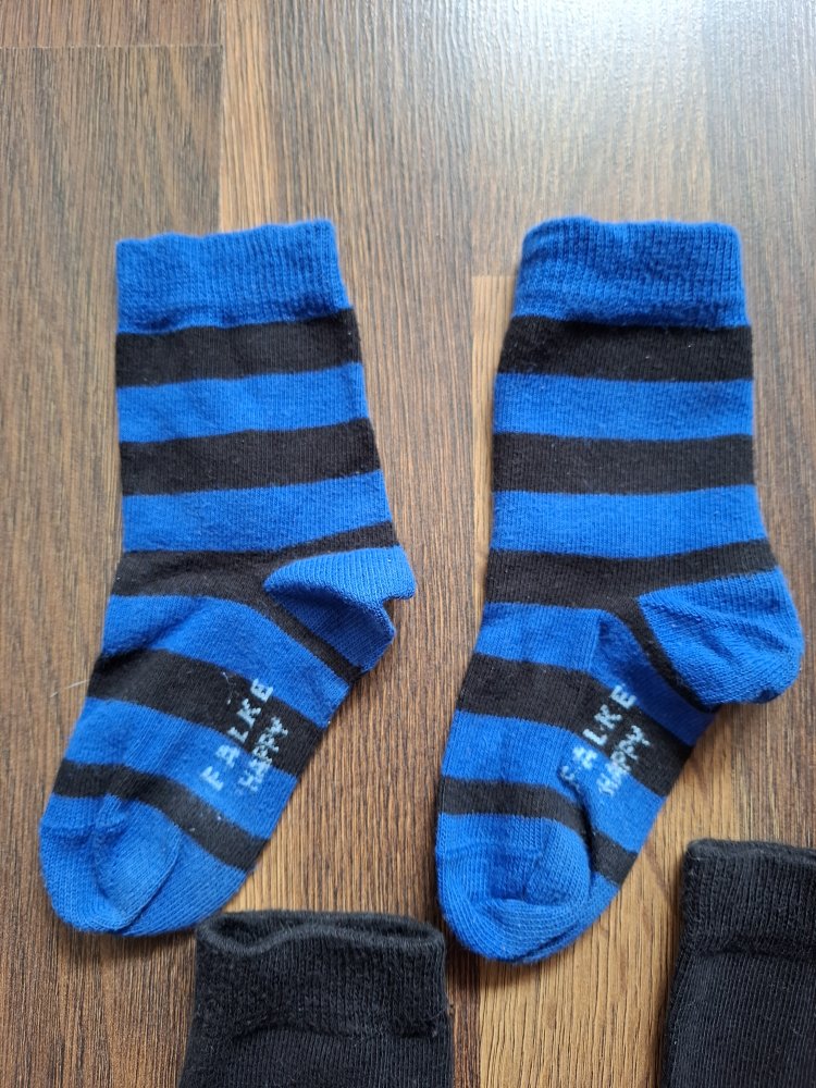 Socken  / Strümpfe  Größe 23 - 26