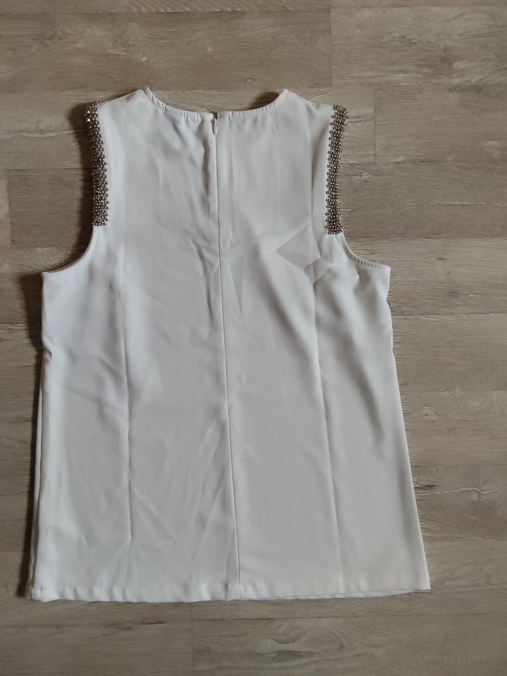 Schickes Top / Ärmellose Bluse mit Strass 