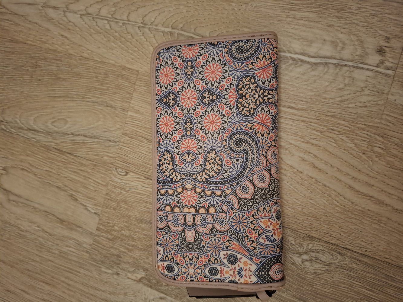 Portemonnaie / Geldbörse in Rosa mit Paisleymuster