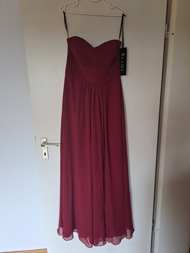 Abendkleid von Mascara