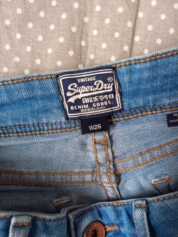 Superdry Jeansshorts Gr 32/34, XS, Damen, W 26, Hotpants, Shorts, kurze Hose, Applikation, Sommer