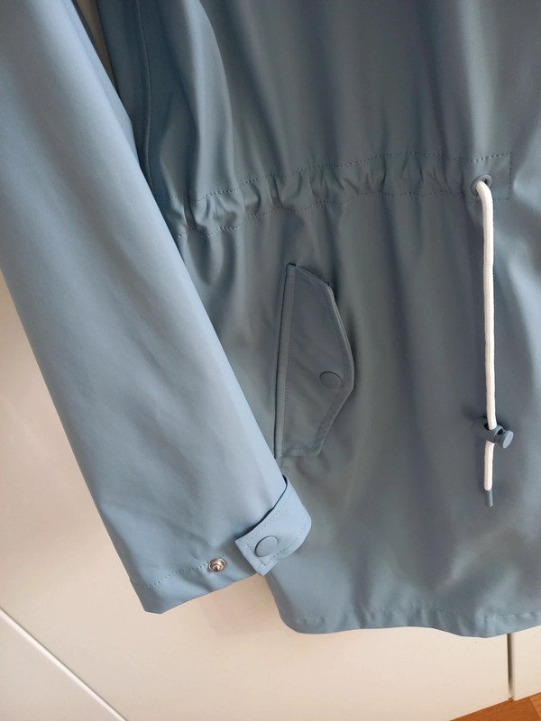 NEUWERTIG! Blogger Regenjacke von Vila Vidry Parka Gr 38, Damen, Parka, blau, pastell, Frühling, Kapuze