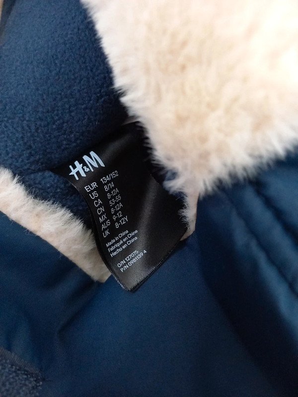 FAST WIE NEU! H&M Winter Mütze Gr 128/134/140, Junge, navy, Fliegermütze, Ohrenklappen 