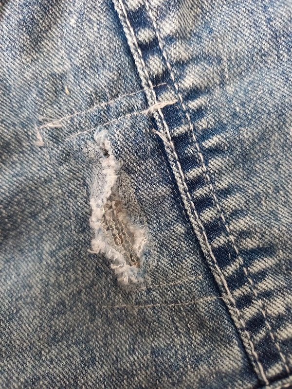 Pampolina Jeans Weste Gr 122 ärmellos, Used-Style, Jacke ärmellos, Pailletten, Schulanfang