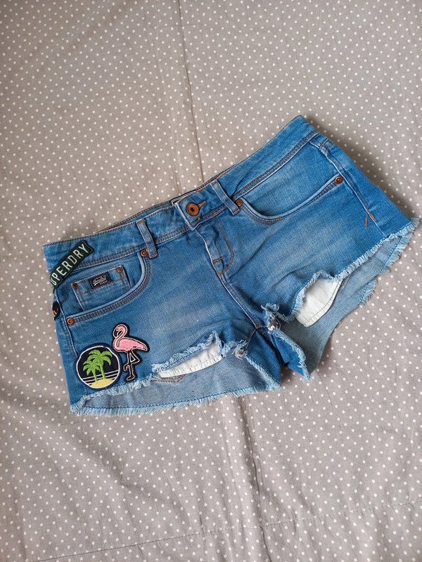 Superdry Jeansshorts Gr 32/34, XS, Damen, W 26, Hotpants, Shorts, kurze Hose, Applikation, Sommer