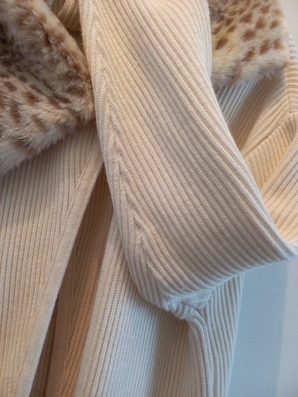 Da Capo Strickjacke Gr 40/42 halblang, Jacke, Merinowolle, beige, creme, Damen, L, XL