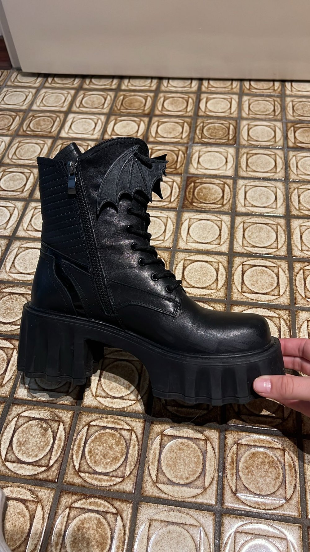 Fledemausflügel für Schuhe