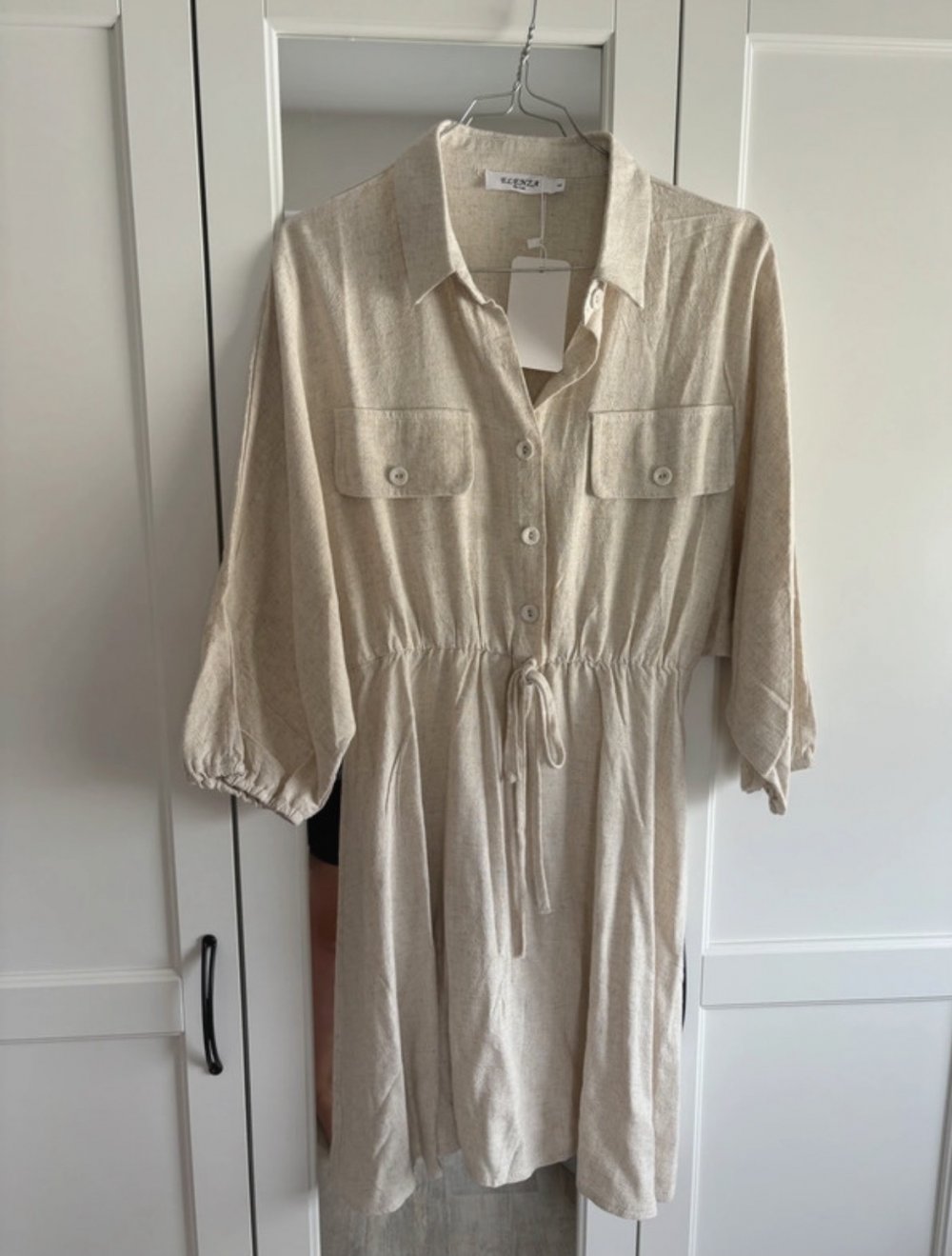 Leinen ähnliches Kleid