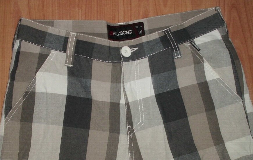 Billabong Baggy Karo Boys Bermuda Shorts Gr.16 164-174 W29