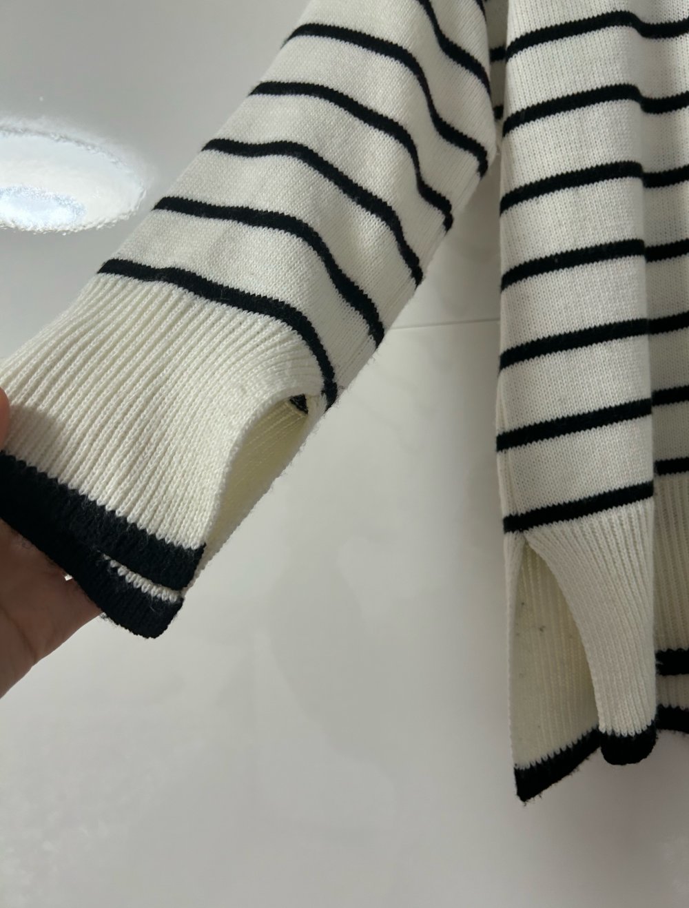 Gestreifter Pullover