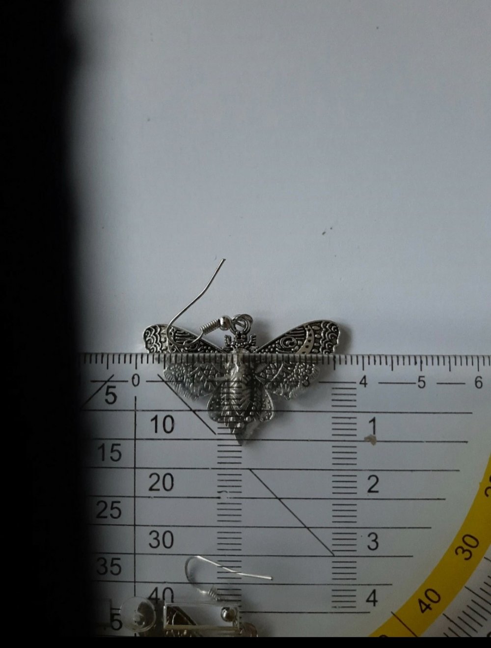 silberne Mottenohrringe Neu