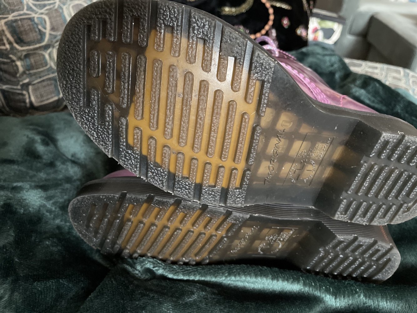 Dr. Martens pink metallic