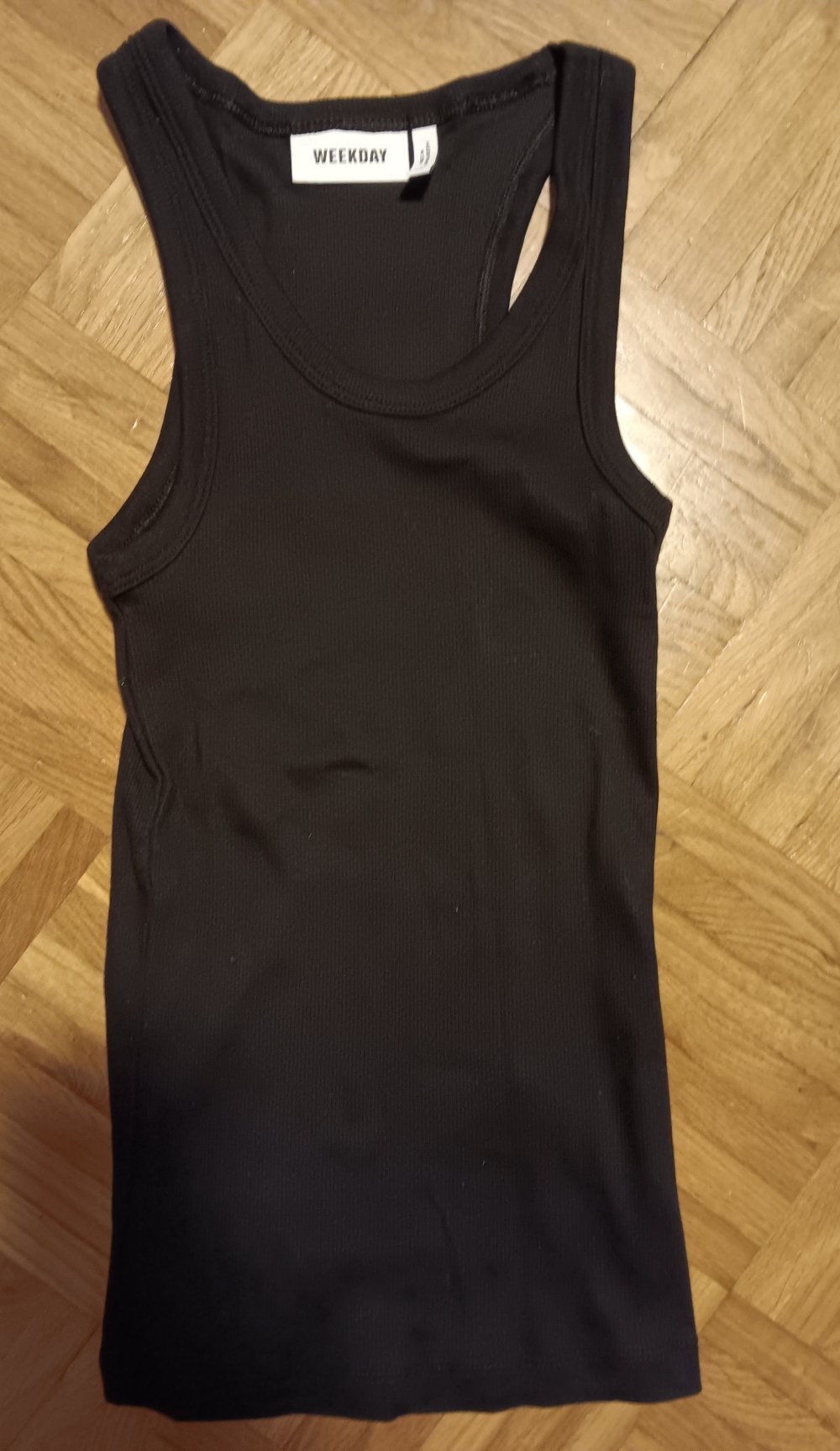 Schwarzes Top 
