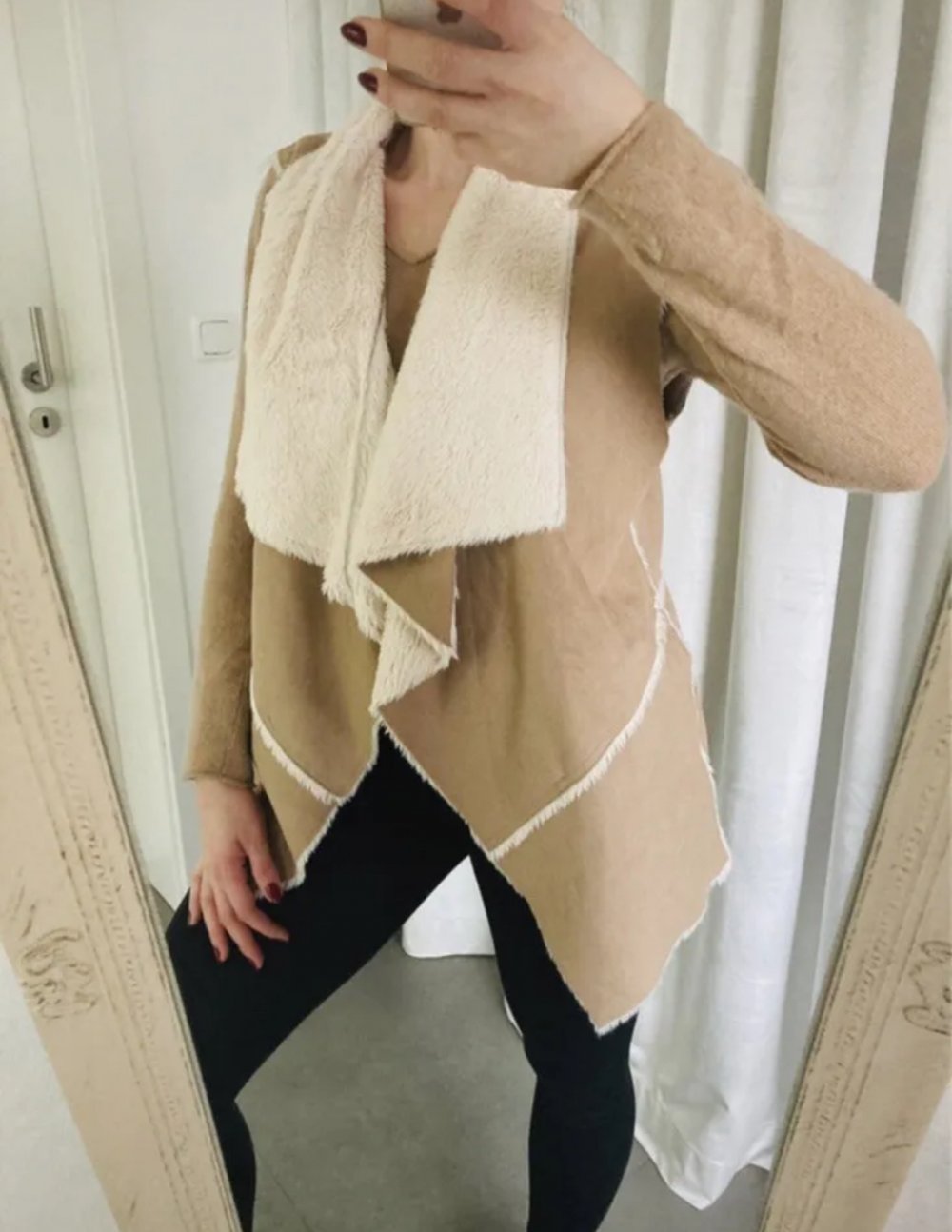 Schöne Weste Wildleder Optik Beige Ärmellos Kuschelig Warm Creme Damen L Kragen