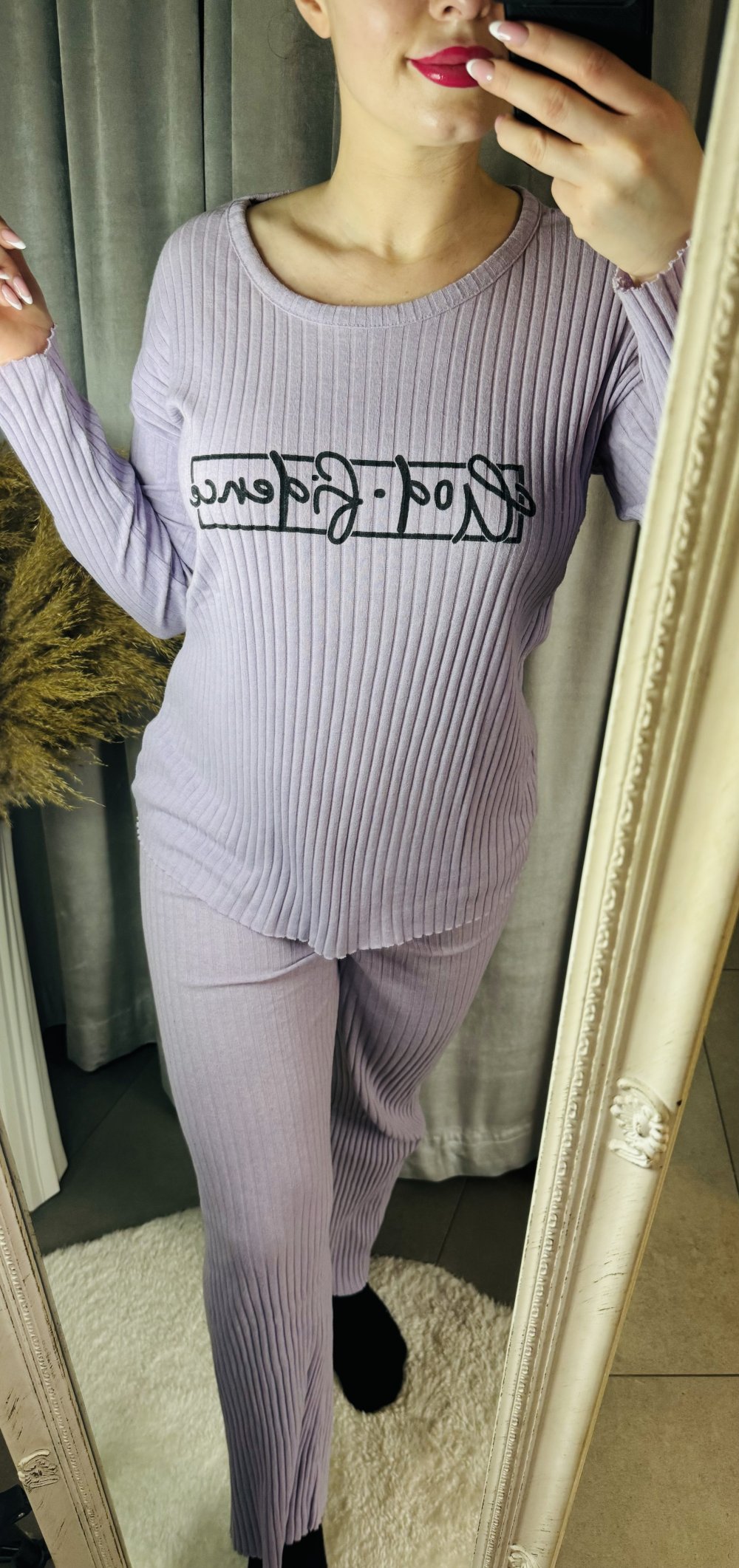 Schöner Hausanzug Homewear Anzug Set Zweiteiler Bequem Flieder Damen Aufdruck XS