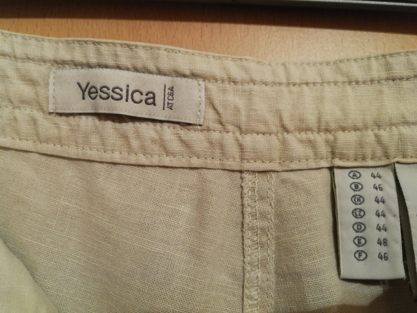 Hose von C&A (Gr. 44)