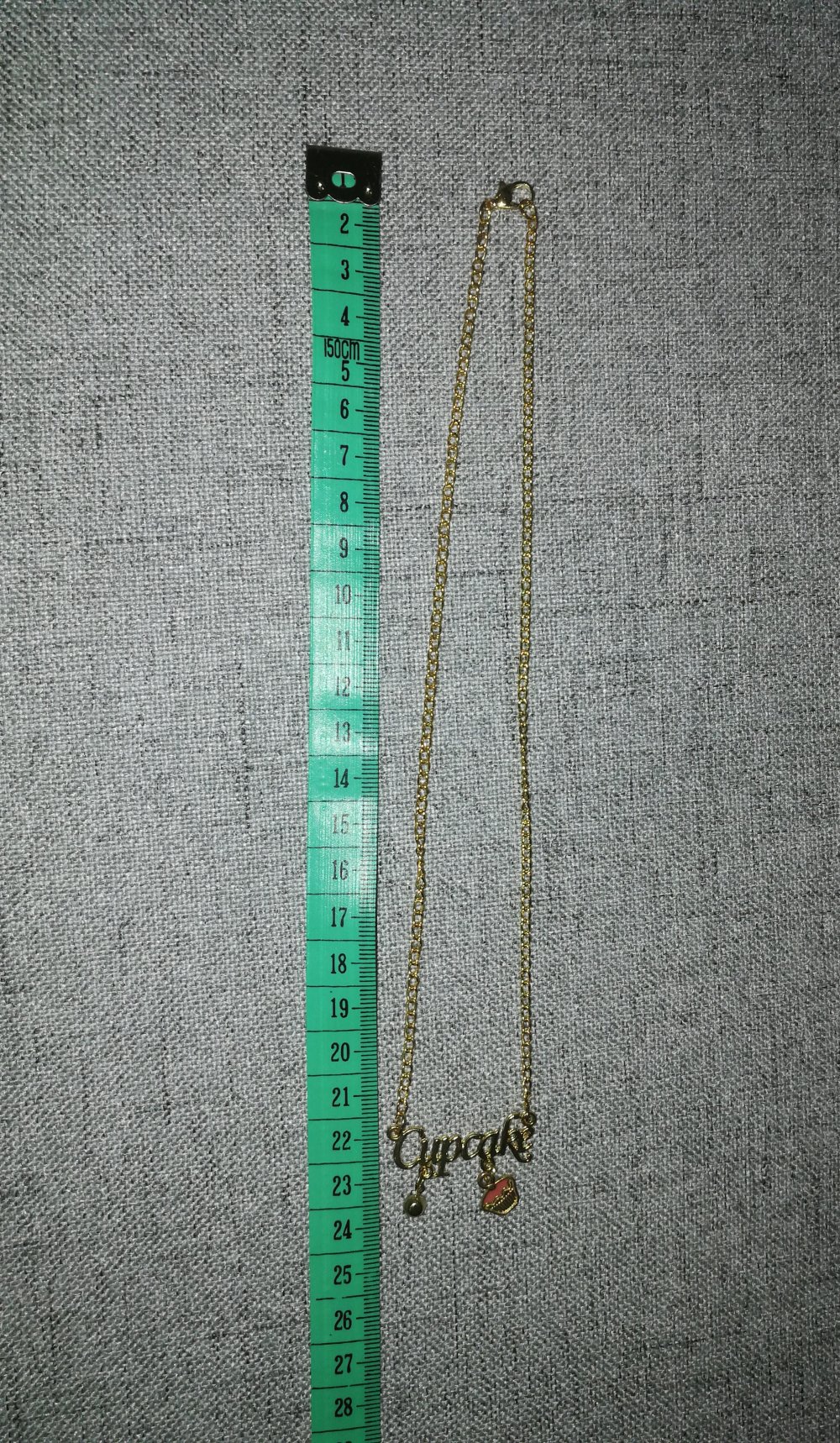 Kette mit Anhänger 