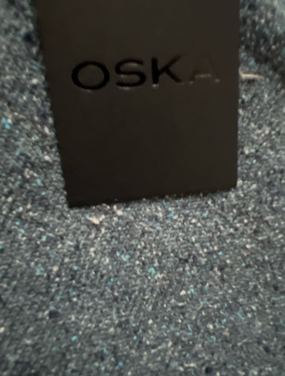 Oska Pullover Textuhr