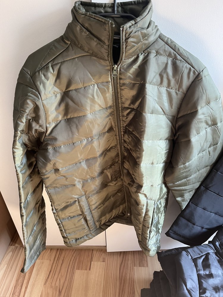 Jacke Übergangsjacke Set Grün und Schwarz