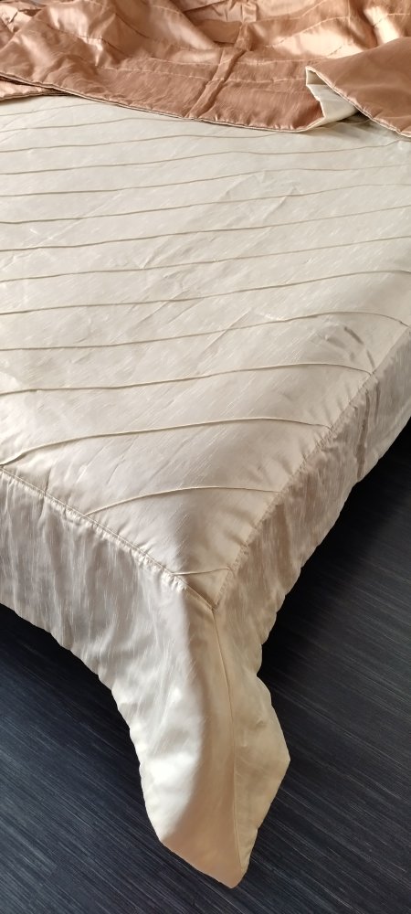 Satin Bettüberwurf, Tagesdecke für Doppel-Betten in Übergröße,, 280 x 250 cm