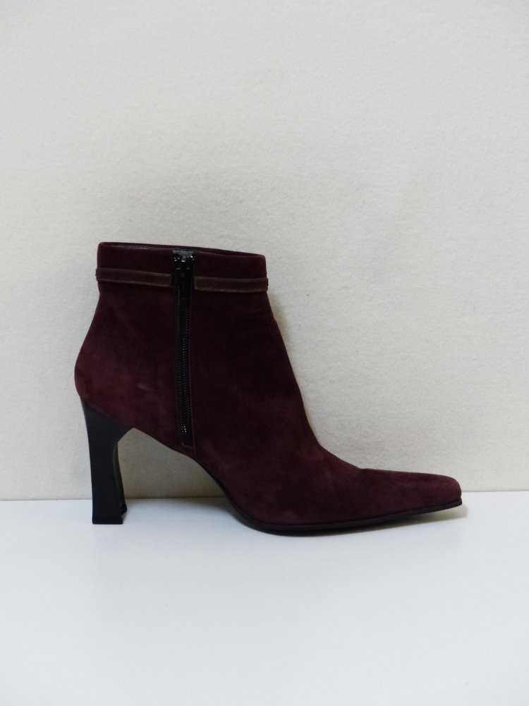 spitze Veloursleder Stiefeletten