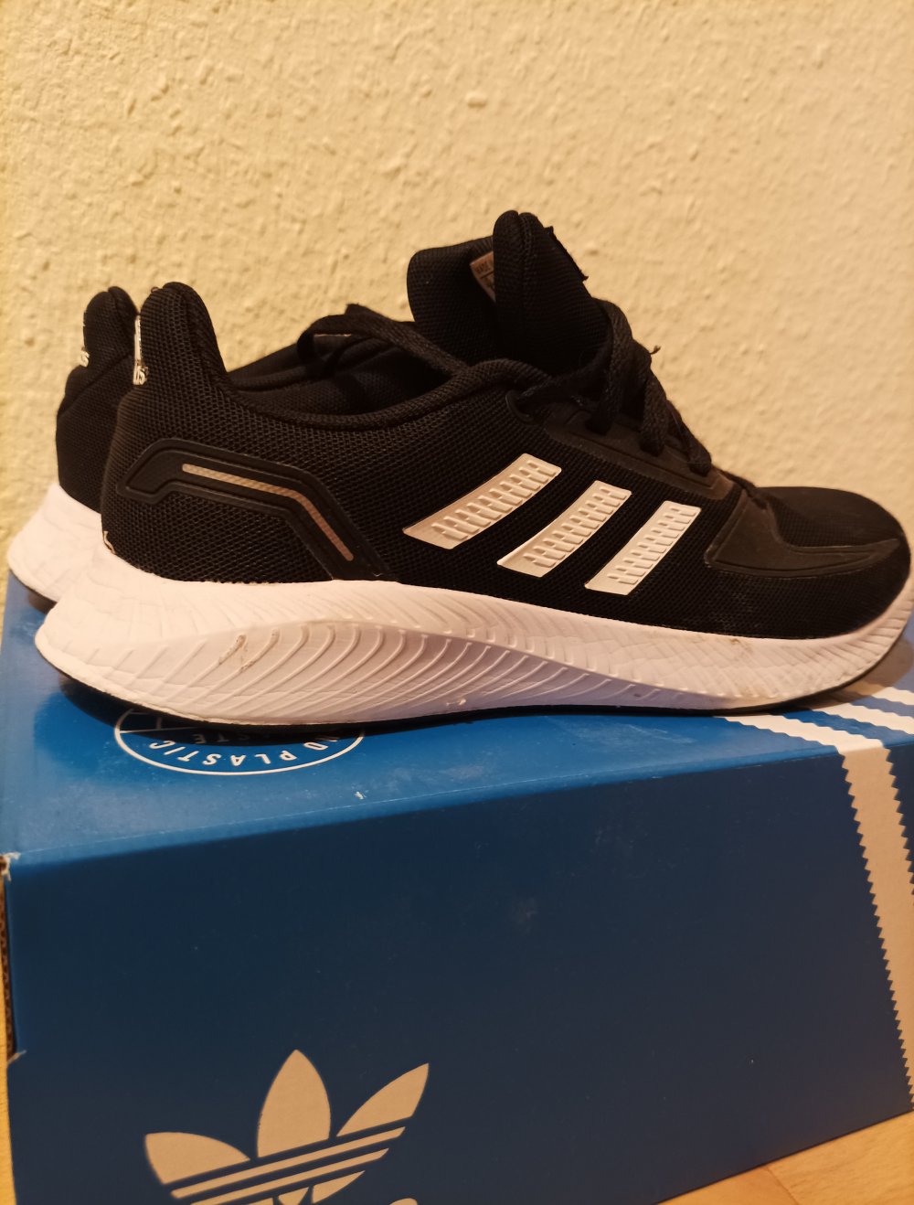 Adidas Sneaker