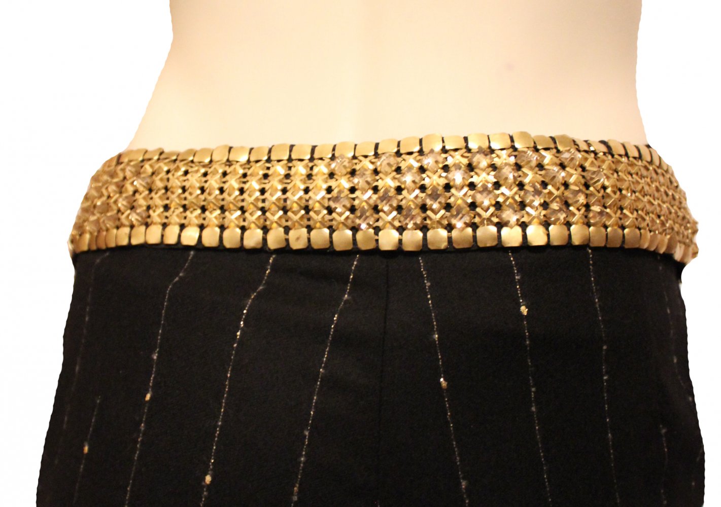 NEU: Elie Tahari, Gürtel aus Metall, goldfarbe mit Svarovski-Steinen, Boutiquen-Preis: 349 Euro 