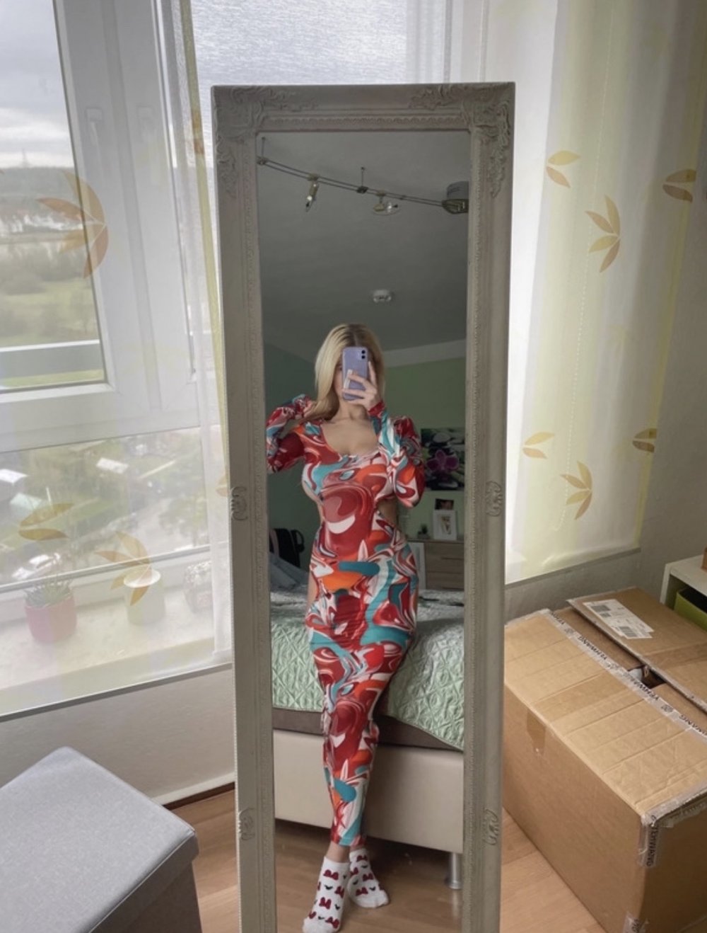 Kleid mit Cutouts