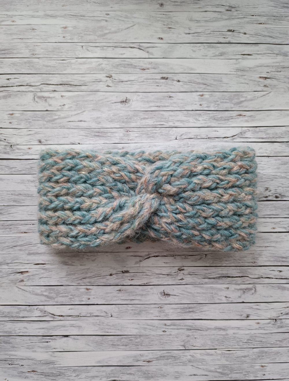 Pastellfarbenes Strickstirnband aus Wolle