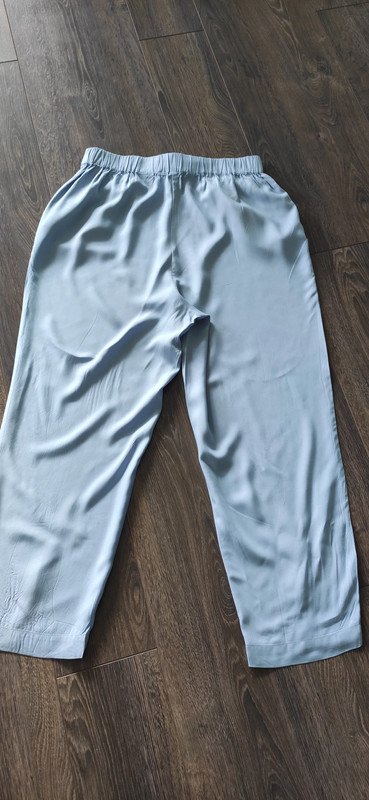 Hellblaue Culotte