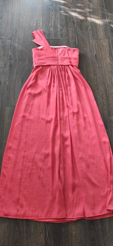 Oneshoulder Abendkleid in Koralle
