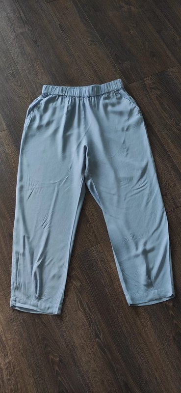 Hellblaue Culotte